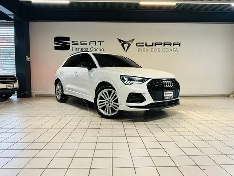 Audi Q3 2.0T Select usado (2020) color Blanco Amalfi financiado en mensualidades(enganche $136,399 mensualidades desde $15,004)