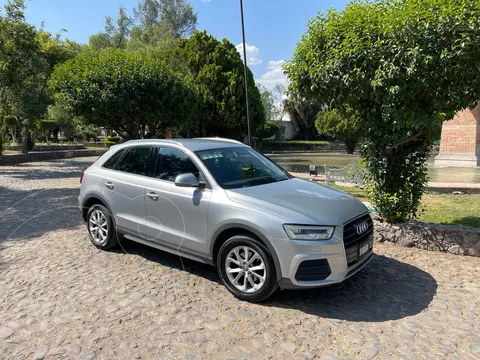 Audi Q3 S Line (150 hp) usado (2016) color Plata precio $280,000