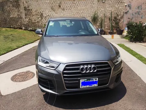 Audi Q3 Luxury (150 hp) usado (2016) color Gris Daytona precio $275,000