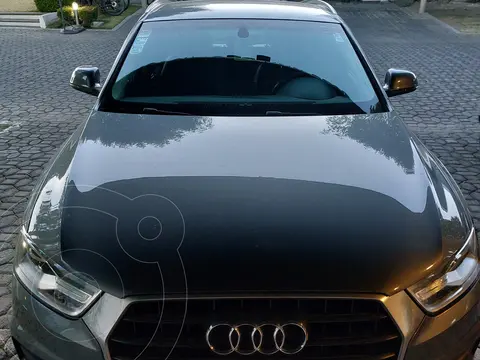 Audi Q3 1.4T S Line usado (2017) color Gris Oscuro precio $365,000