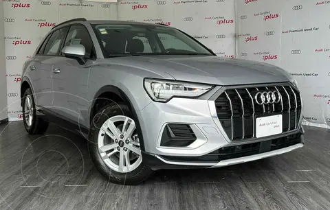 Audi Q3 35 TFSI Dynamic usado (2022) color Plata precio $574,500