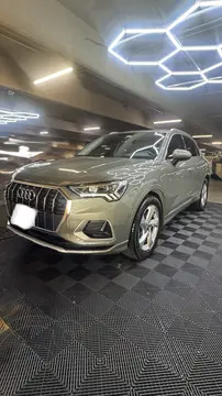 Audi Q3 40 TFSI Select usado (2022) color Gris precio $550,000
