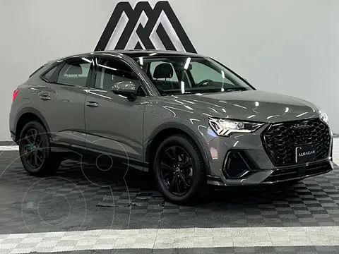 Audi Q3 40 TFSI S Line usado (2022) color Gris precio $559,999