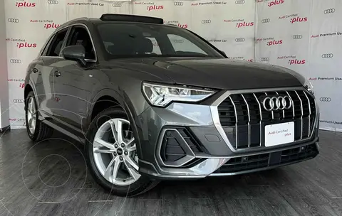 Audi Q3 35 TFSI S Line usado (2024) color Gris financiado en mensualidades(enganche $294,958 mensualidades desde $18,515)