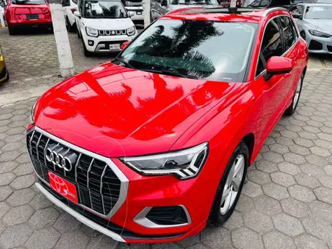Audi Q3 35 TFSI Select usado (2022) color Rojo precio $457,000