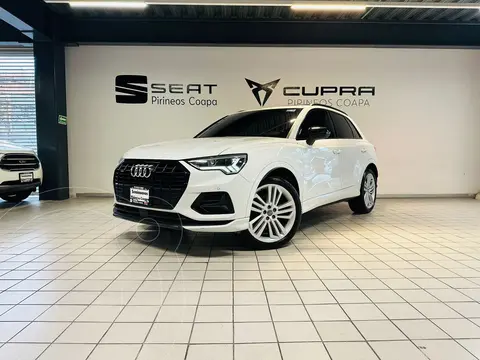 Audi Q3 2.0T Select usado (2020) color Blanco Amalfi precio $619,999