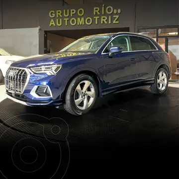 Audi Q3 40 TFSI Select usado (2023) color Azul precio $639,800