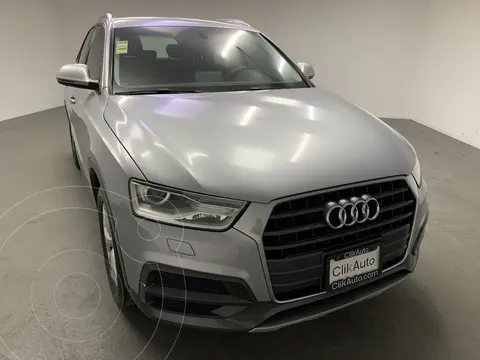 Audi Q3 Select (150 hp) usado (2018) color Plata financiado en mensualidades(enganche $88,000 mensualidades desde $11,300)