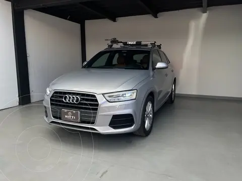 Audi Q3 S Line (150 hp) usado (2017) color plateado precio $345,000