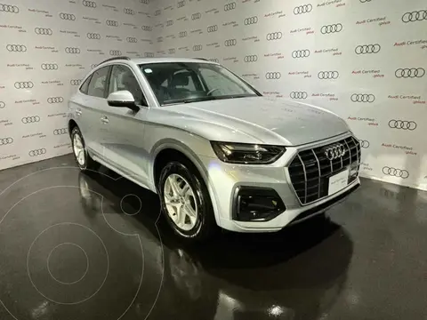 Audi Q5 Sportback 45 TFSI Select usado (2024) color Plata financiado en mensualidades(enganche $285,000 mensualidades desde $32,603)