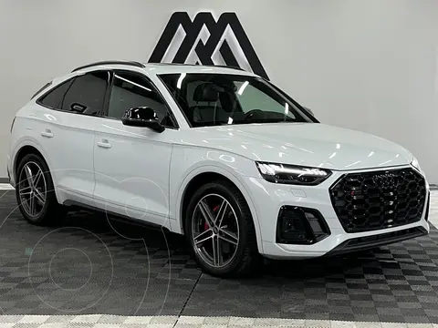 Audi Q5 2.0T S Line usado (2022) color plateado precio $719,999