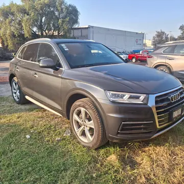 Audi Q5 2.0T Elite usado (2019) color Gris Quarzo precio $479,000