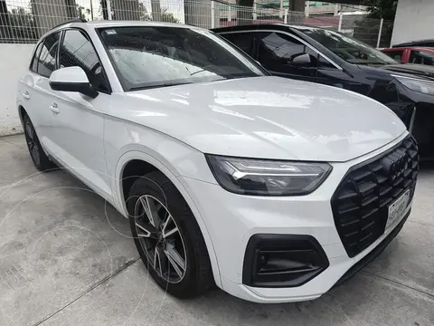 Audi Q5 2.0T Select usado (2024) color Blanco precio $960,000