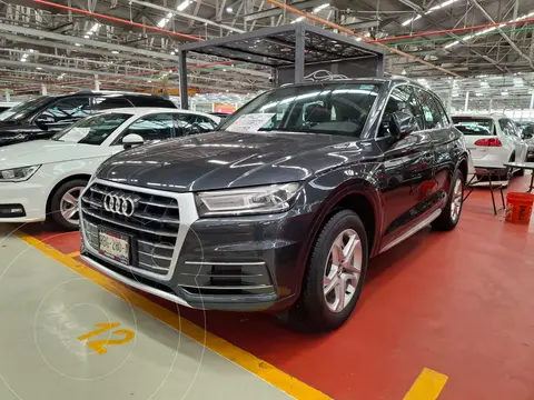 Audi Q5 2.0L T Elite usado (2018) color Gris Oscuro financiado en mensualidades(enganche $103,750 mensualidades desde $9,400)