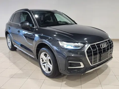 Audi Q5 2.0T Elite usado (2022) color Gris Meteoro precio $699,000
