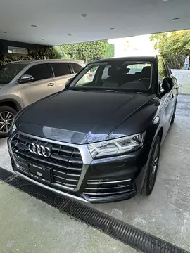 Audi Q5 2.0L T FSI Elite usado (2018) color Gris Oscuro precio $550,000