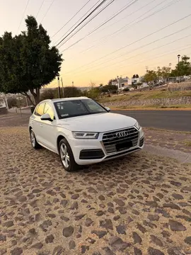 Audi Q5 Security TFSI usado (2020) color Blanco precio $748,000