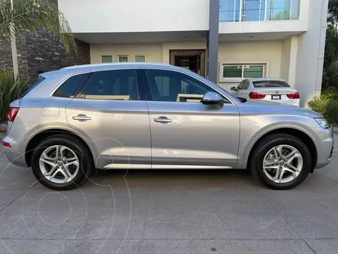 Audi Q5 45 TFSI Select usado (2019) color Plata precio $495,000