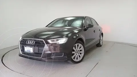 foto Audi RS 3 2.5L TFSI Sedán Aut usado (2018) color MARRON precio $295,000