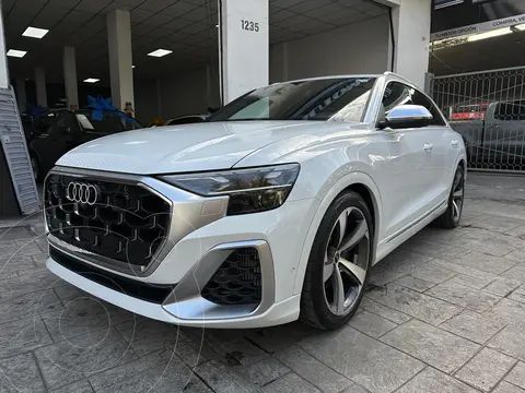 Audi SQ8 4.0T TFSI quattro usado (2024) color Blanco financiado en mensualidades(enganche $380,000 mensualidades desde $53,987)