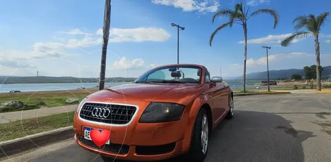 Audi TT Coupe 1.8 T (180Cv) usado (2001) color Gris Plata  precio u$s30.000