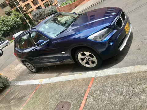 BMW iX1 eDrive20 xLine usado (2012) color Azul precio $50.000.000
