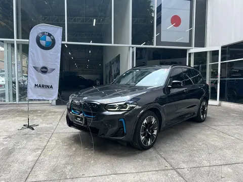 BMW iX3 Impressive usado (2022) color Gris precio $985,000