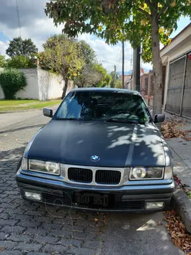BMW M6 Coupe 5.0L usado (1995) color Celeste precio u$s16.000