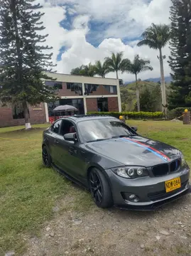 BMW Serie 1 Coupe 120i Sport Aut usado (2013) color Gris Mineral precio $64.000.000