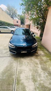 BMW Serie 1 3P 120iA Urban Line usado (2016) color Azul Medianoche precio $245,000