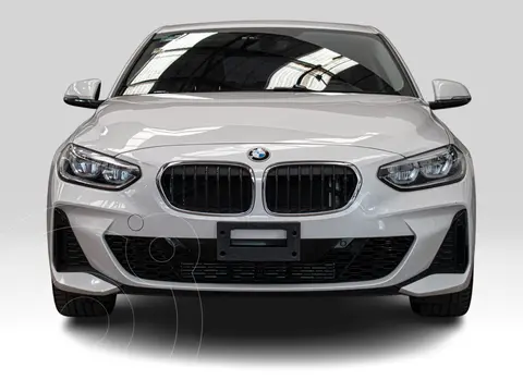 BMW Serie 1 Sedan 120iA M Sport usado (2020) color Blanco financiado en mensualidades(enganche $199,200 mensualidades desde $13,329)