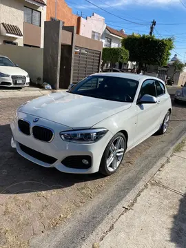 BMW Serie 1 Sedan 120iA M Sport usado (2016) color Blanco precio $358,000