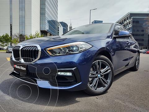 foto BMW Serie 1 118i Sport Line 5P Aut usado (2020) color Azul Medianoche precio u$s42.900