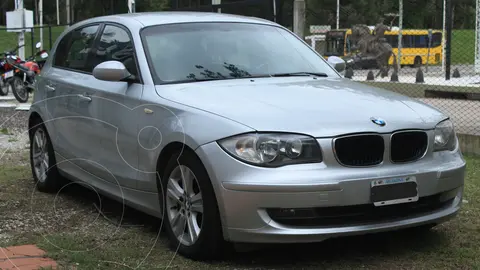 BMW Serie 1 116i 5P usado (2008) color Gris Plata  precio u$s10.500