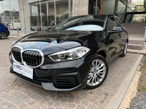 BMW Serie 1 118I ADVANTAGE 5 P. AUT usado (2020) color Negro precio u$s41.900