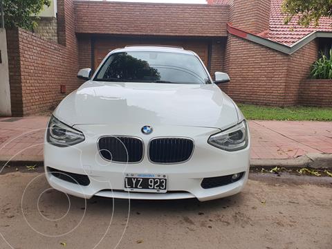 foto BMW Serie 1 116i 5P usado (2012) color Blanco precio $2.499.999