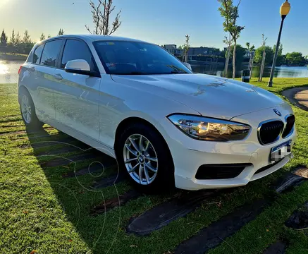 BMW Serie 1 118i Active 5P Aut usado (2019) color Blanco Alpine precio u$s31.500