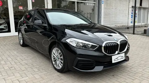 BMW Serie 1 118I ADVANTAGE 5 P. AUT usado (2021) color Negro precio u$s45.000