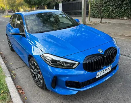 BMW Serie 1 128ti usado (2022) color Celeste precio $30.900.000
