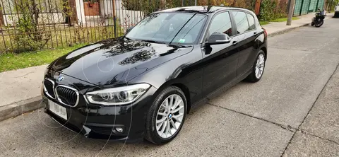 BMW Serie 1 118i Millenial Aut usado (2020) color Negro precio $20.990.000