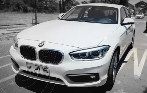 BMW Serie 1 118i Millenial Aut usado (2020) color Blanco precio $23.290.000