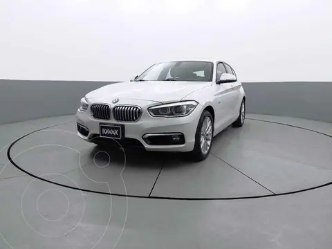 foto BMW Serie 1 120iA Urban Line usado (2017) color Blanco precio $331,999