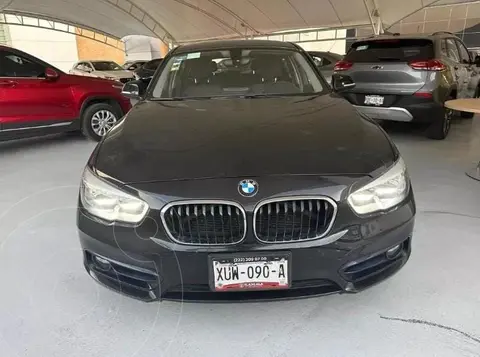 BMW Serie 1 3P 118i Sport Line usado (2019) color Negro precio $449,000