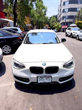 BMW Serie 1 118iA usado (2013) color Blanco precio $220,000