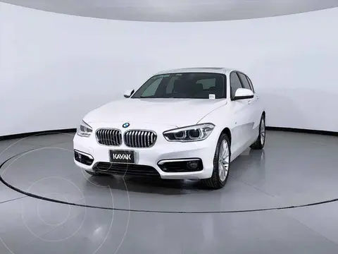 BMW Serie 1 120iA Urban Line usado (2017) color Blanco precio $333,999