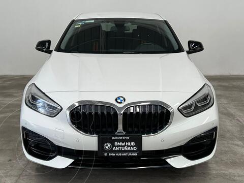 BMW Serie 1 118i usado (2022) color Blanco precio $699,000