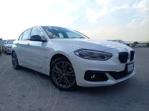 BMW Serie 1 120iA Sport Line usado (2019) color Blanco Mineral financiado en mensualidades(enganche $134,528 mensualidades desde $10,384)