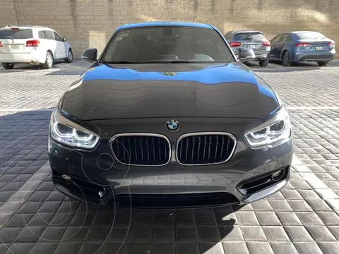 BMW Serie 1 120iA Sport Line usado (2018) color Gris precio $330,000