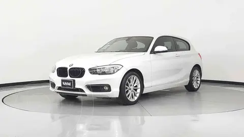 BMW Serie 1 3P 120i usado (2017) color Blanco precio $384,999