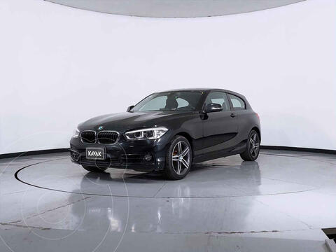 BMW Serie 1 3P 120iA Sport Line usado (2017) color Negro precio $357,999